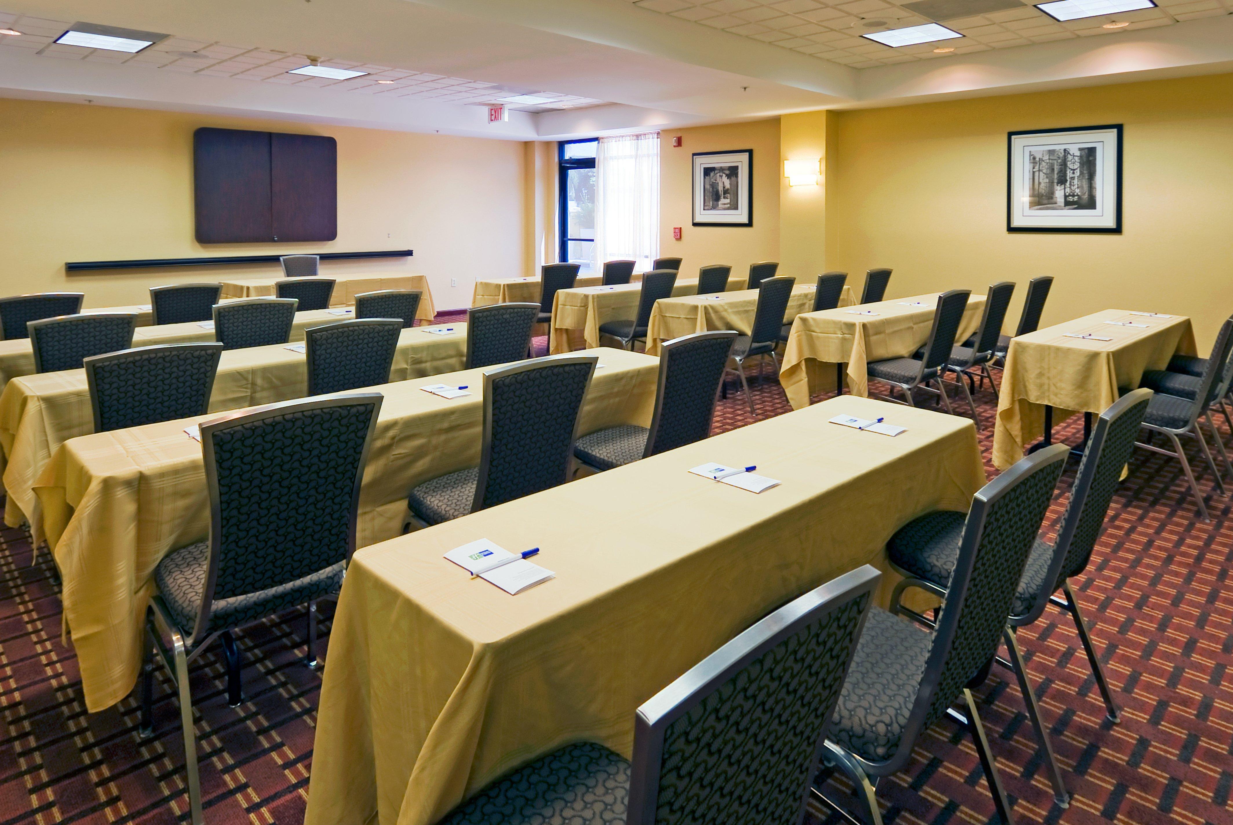Holiday Inn Express Hotel & Suites Kendall East-Miami By Ihg Екстер'єр фото